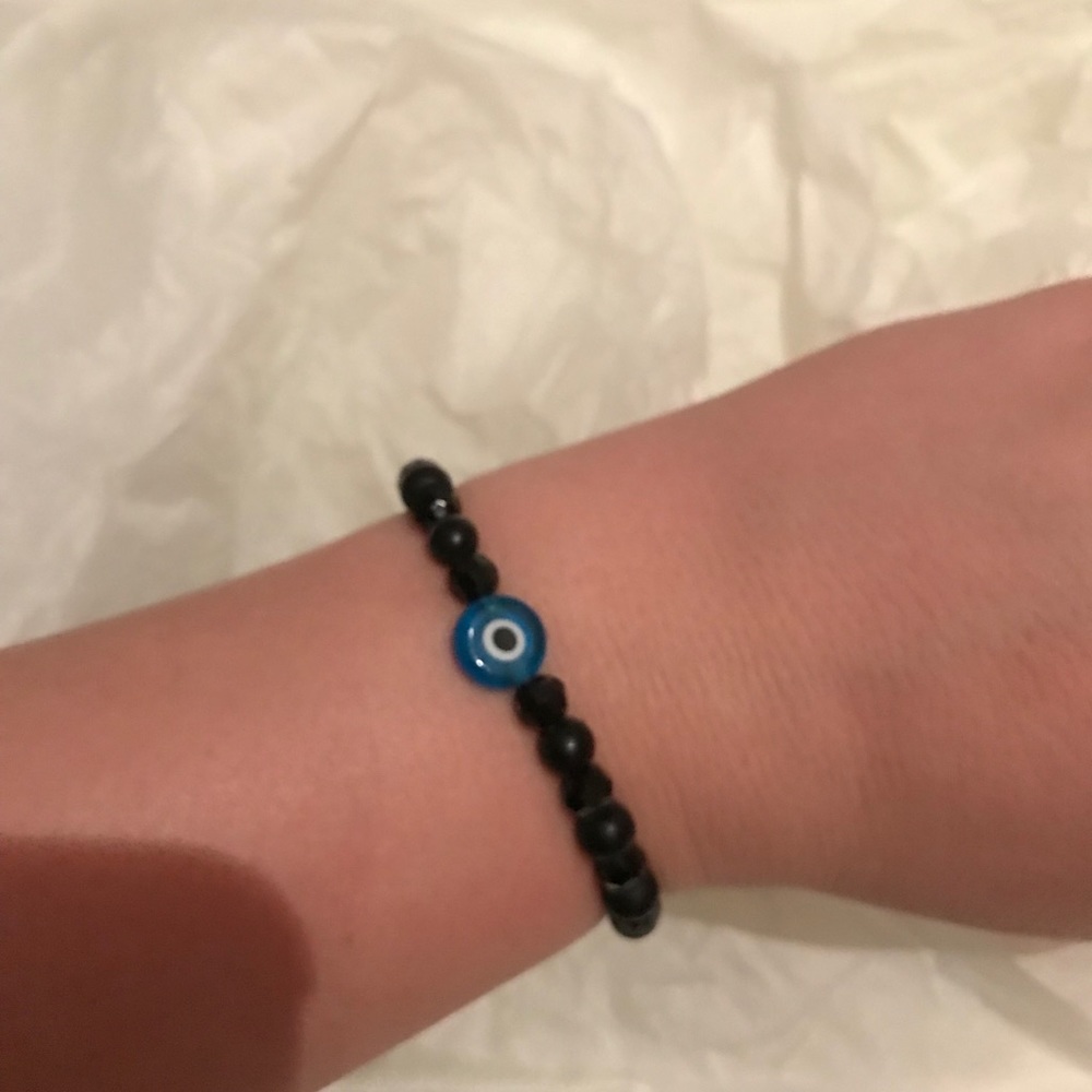 Beaded bracelet